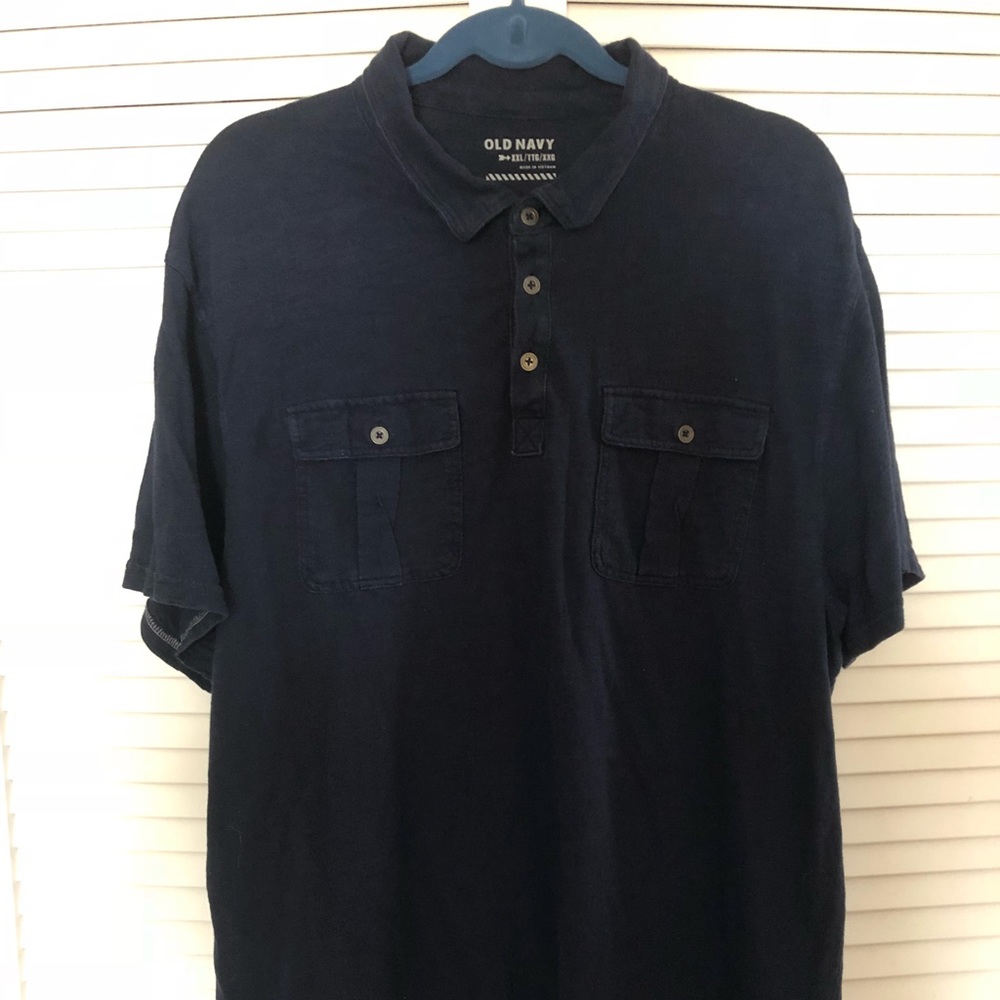 Men’s👕Navy Polo style short sleeve